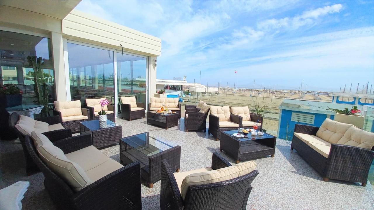 Hotel Caesar Paladium Rimini Exterior foto